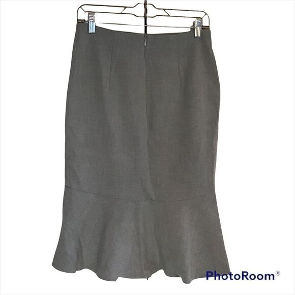 H&M Trumpet Pencil Skirt - Picture 2 of 4